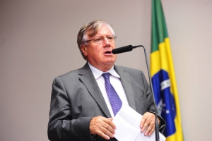 Em discurso, Amir Lando destaca as dificuldades dos povos indígenas no pós-cheia