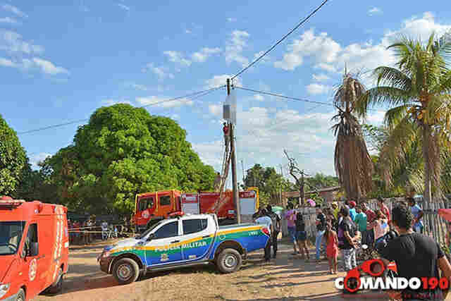 Eletricista morre eletrocutado em cima de poste em Ji-Paraná