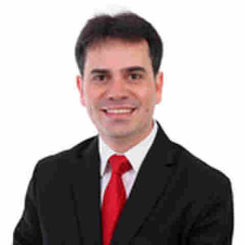 Paralegais: Solução que tangencia o problema - Por Andrey Cavalcante