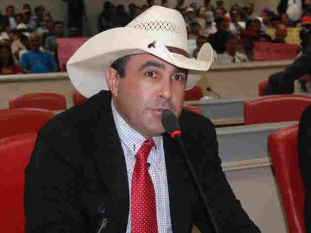 TRIBUNAL DE JUSTIÇA DETERMINA RETORNO DE ADRIANO BOIADEIRO À ASSEMBLEIA