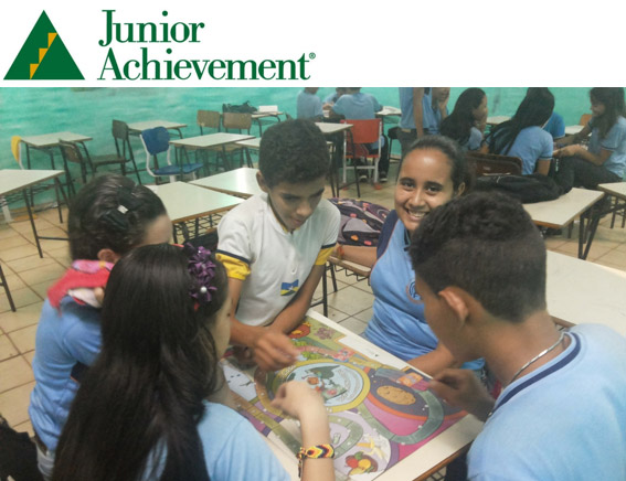 Junior Achievement avança ações de empreendedorismo nas escolas