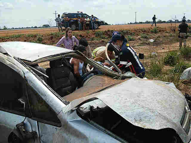 DOIS MORREM EM ACIDENTE NA BR-364