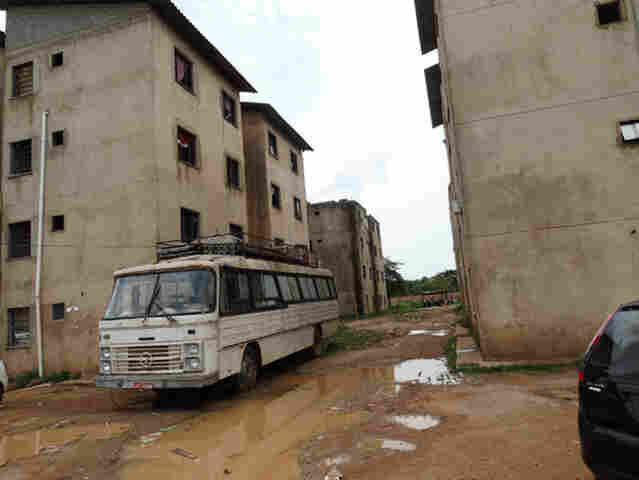Ocupantes de condomínio da Prefeitura garantem prazo para desocupação