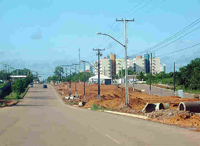 PREÇO ALTO E SERVIÇO DUVIDOSO PARALISAM OBRAS DE CONSÓRCIO