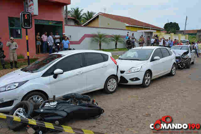 Motorista que fugia de atropelamento causa outro acidente e acaba matando motociclista