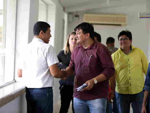 &#69;XECUTIVO EXONERA MAIS COMISSIONADOS; CLEITON ROQUE ASSUME ASSESSORIA ESPECIAL NA CASA CIVIL