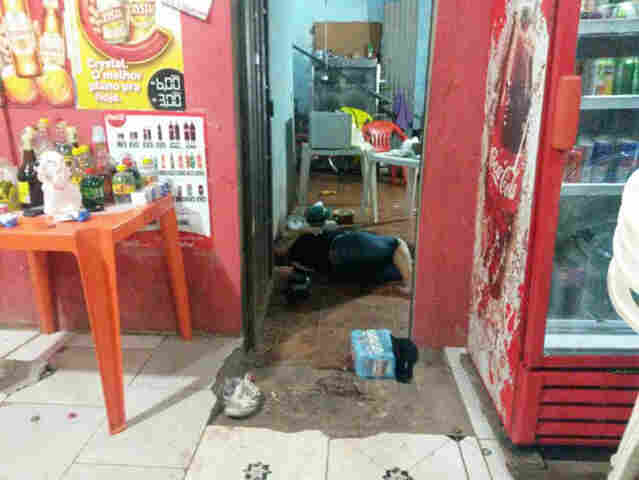 TIROTEIO EM BAR TERMINA COM MULHER MORTA E HOMEM BALEADO