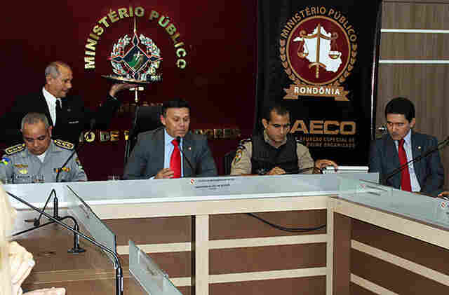 PROCURADOR DE JUSTIÇA AFIRMA QUE PROVAS SÃO ROBUSTAS; PRESOS SÃO ACUSADOS DE FALSIFICAÇÃO DE DOCUMENTOS E FALSIDADE IDEOLÓGICA