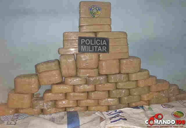 PM em São Miguel prende dois com 60 quilos de cocaína