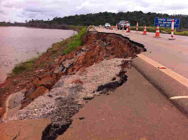 Aumentam problemas em trecho que cedeu na BR-364 no sentido Rio Branco