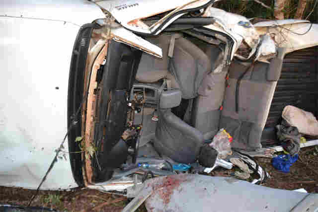 DOIS IRMÃOS MORREM EM GRAVE ACIDENTE NA BR-364; UM ESTÁ NO HOSPITAL