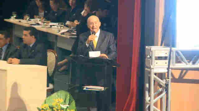 CONFÚCIO DIZ QUE SÓ NÃO FEZ MAIS QUE TEIXEIRÃO E AFIRMA QUE AUTORIZOU SECRETARIO A &#34;GRAMPEAR&#34; GOVERNO