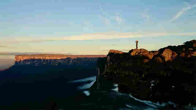 O MONTE RORAIMA E SEUS MISTÉRIOS - Por Aleks Palitot