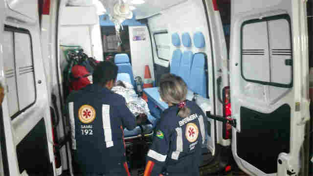 Arma dispara e atinge menino durante brincadeira de irmãos