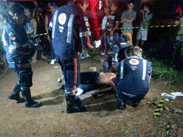 UM É MORTO E OUTROS DOIS SÃO BALEADOS EM BAR NA ZONA LESTE DE PORTO VELHO