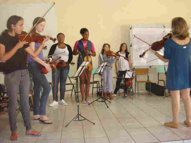 Escola de Música Francisco Lázaro dos Santos abre 580 vagas para 2015