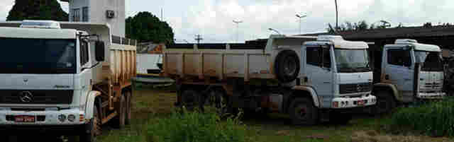 PM recupera três caminhões roubados em Ariquemes