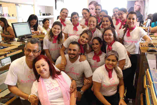 LOJAS ROMANNEL HOMENAGEIAM A MULHER COM PROMOÇÃO CONCORRIDA