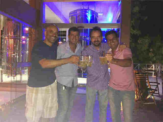 GOVERNADOR FICA IRRITADO COM CHEFE DA CASA CIVIL QUE VIAJOU E NÃO APARECEU PARA APAGAR NOVO INCÊNDIO NA ALE