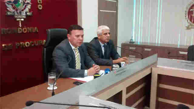 QUADRILHA DESVIAVA RECURSOS EM BURITIS