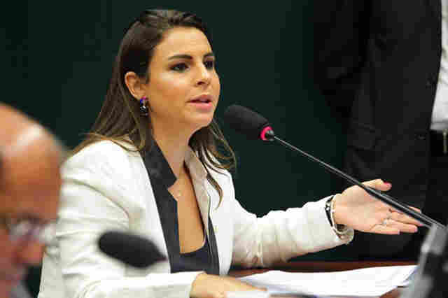 Para Mariana Carvalho saída de ministro pode atrapalhar andamento do Fies