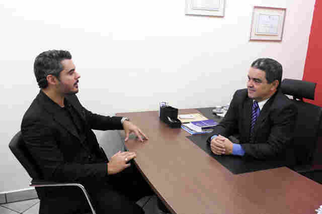 Aélcio da TV apoia trabalho desenvolvido junto às comunidades terapêuticas