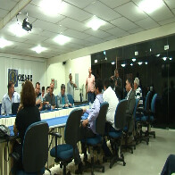 Vídeo: COM ROMBO DE R$ 1,5 MILHÃO, PRESIDENTE DO CREA EXPULSA JORNALISTAS E DIRIGENTE DO SENGE DE REUNIÃO