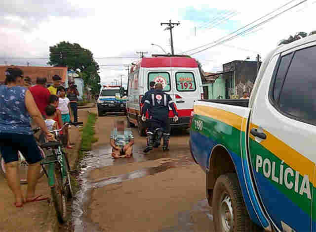 MULHER TENTA ATEAR FOGO NO PRÓPRIO CORPO
