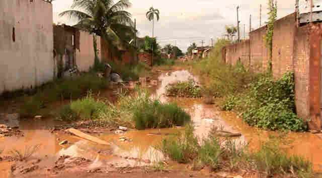 Em Porto Velho, abandono do Igarapé deixa moradores desolados