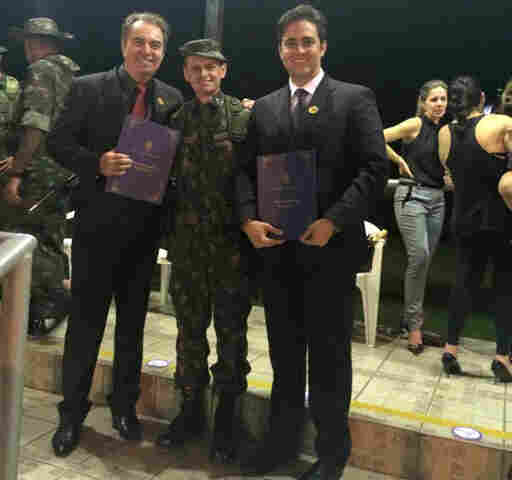 Leo Moraes é homenageado com o título de Colaborador Benemérito do Exército