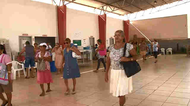 Idosos reclamam de Centro e comissão sugere que eles apenas falem bem