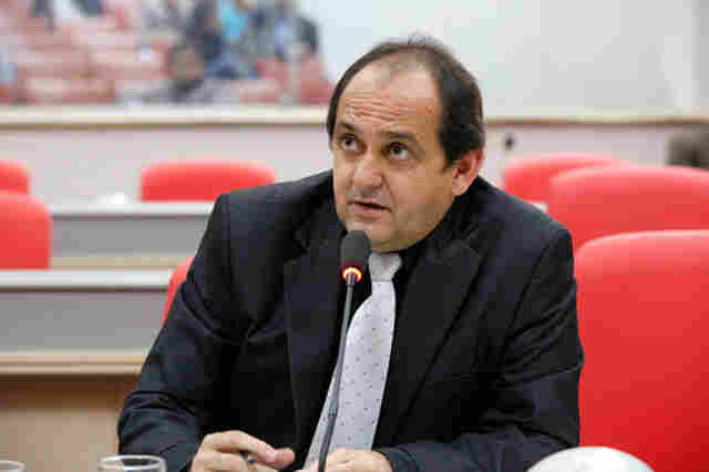 Laerte propõe isenção de IPVA a pessoas da 3ª idade