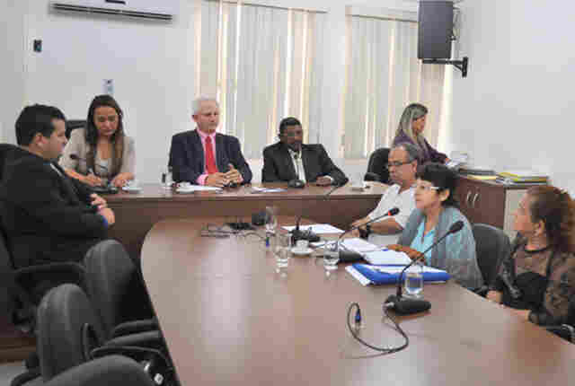 Comissão Presidida pelo Deputado Airton Gurgacz, recebe Conselho do Idoso