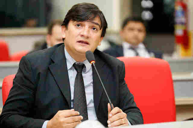 Cleiton Roque quer recuperação de pontes em distritos