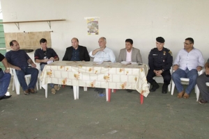 Após cobrança de Edwilson, Prefeitura anuncia mutirão no Conjunto Santo Antônio