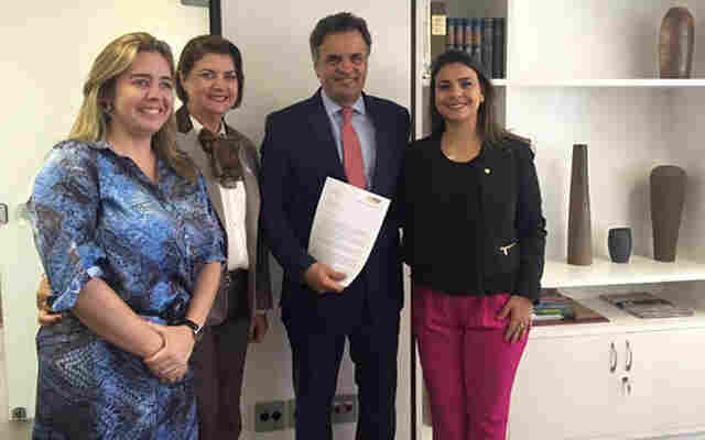 Mariana se reúne com Aécio e pede apoio do PSDB em ações que motivem a participação feminina na política