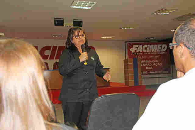 Barretos quer diagnóstico precoce do câncer infantil