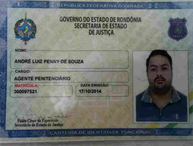 AGENTE PENITENCIÁRIO DA CAPITAL É PRESO COM DOIS CELULARES QUE SERIAM ENTREGUES A APENADO