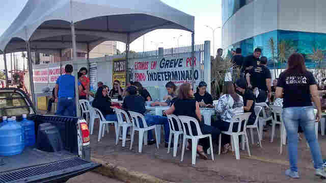 Unificados, sindicatos realizam greve de uma semana em Rondônia