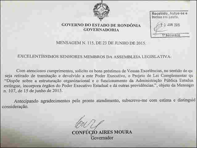 REFORMA DO GOVERNO É RETIRADA DE PAUTA POR DETERMINAÇÃO DE CONFÚCIO