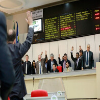 REFORMA ADMINISTRATIVA É APROVADA PELA ASSEMBLEIA