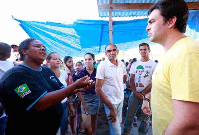 Famílias de Nova Mutum apresentam reivindicações a Léo Moraes