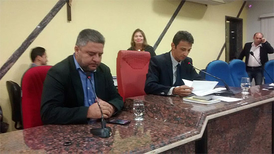 EMPRESÁRIA EXIGE SAÍDA DA IMPRENSA, "PEITA" CPI E NÃO APARECE PARA DEPOR