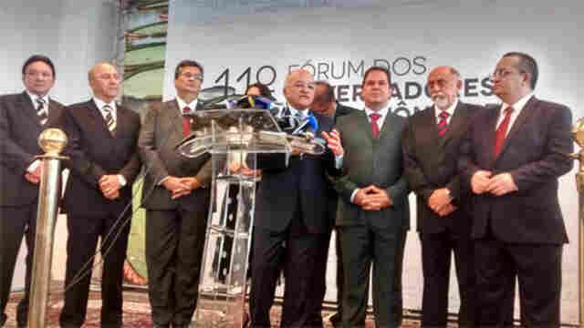 Governadores cobram respeito aos estados e medidas para conter a crise