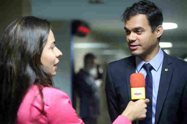 Deputado Expedito Netto parabeniza a liberação de crédito para o Fies