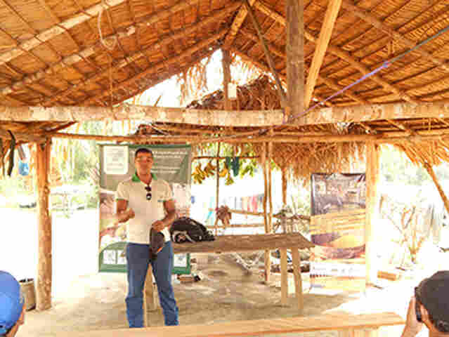 Senar e Kanindé realizam curso de beneficiamento de mandioca na Terra Indígena Uru-eu-aw-aw