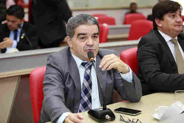 Aélcio da TV: Voto de louvor aos paratletas de Rondônia