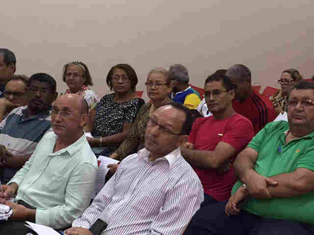 Delegados do Sindsef apontam ressalvas na proposta do governo