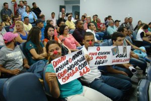 Câmara rejeita cassação de prefeito do Cacoal