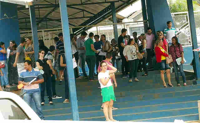 NOVO APAGÃO EM RONDÔNIA E ACRE; CANDIDATOS SE DESESPERAM DURANTE PROVAS DO TJ